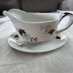 Royal Doulton "Westwood" GRAVY BOAT & UNDERPLATE - Brown&Gray Yellow&Tan Floral